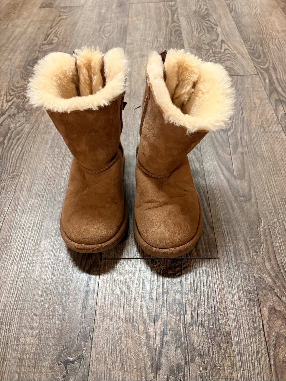 Kids Ugg Boots with bows